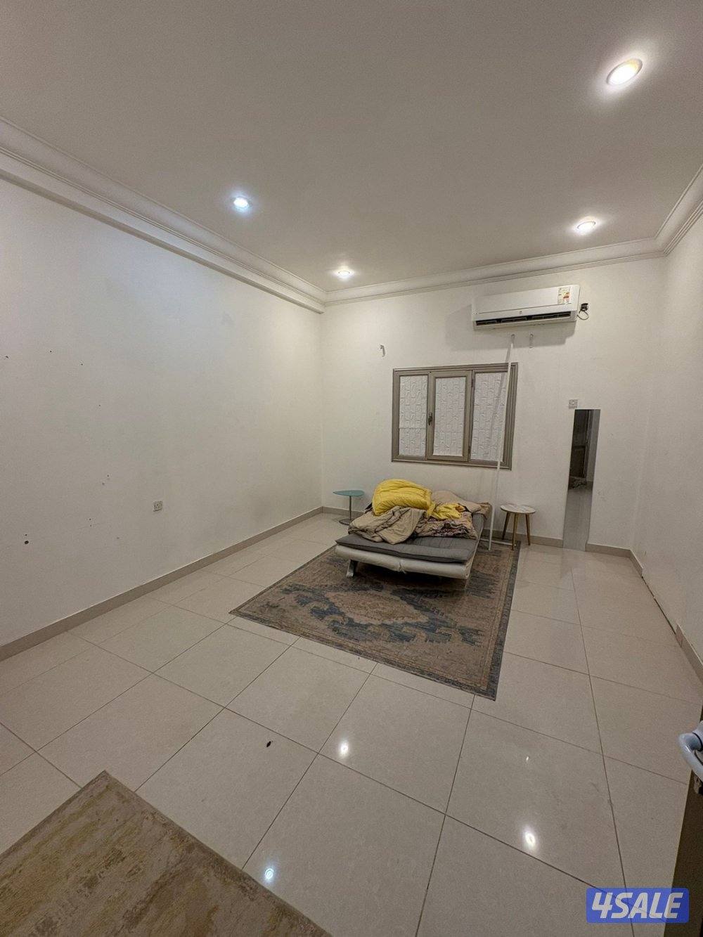 للإيجار نص جاخور5