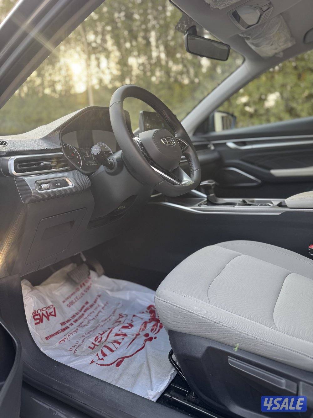 جيلي امجراند ٢٠٢٥ متوفر كميات10