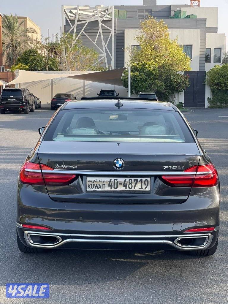 للبيع بي ام 740 2016 بحاله الوكاله صبغ الوكاله4