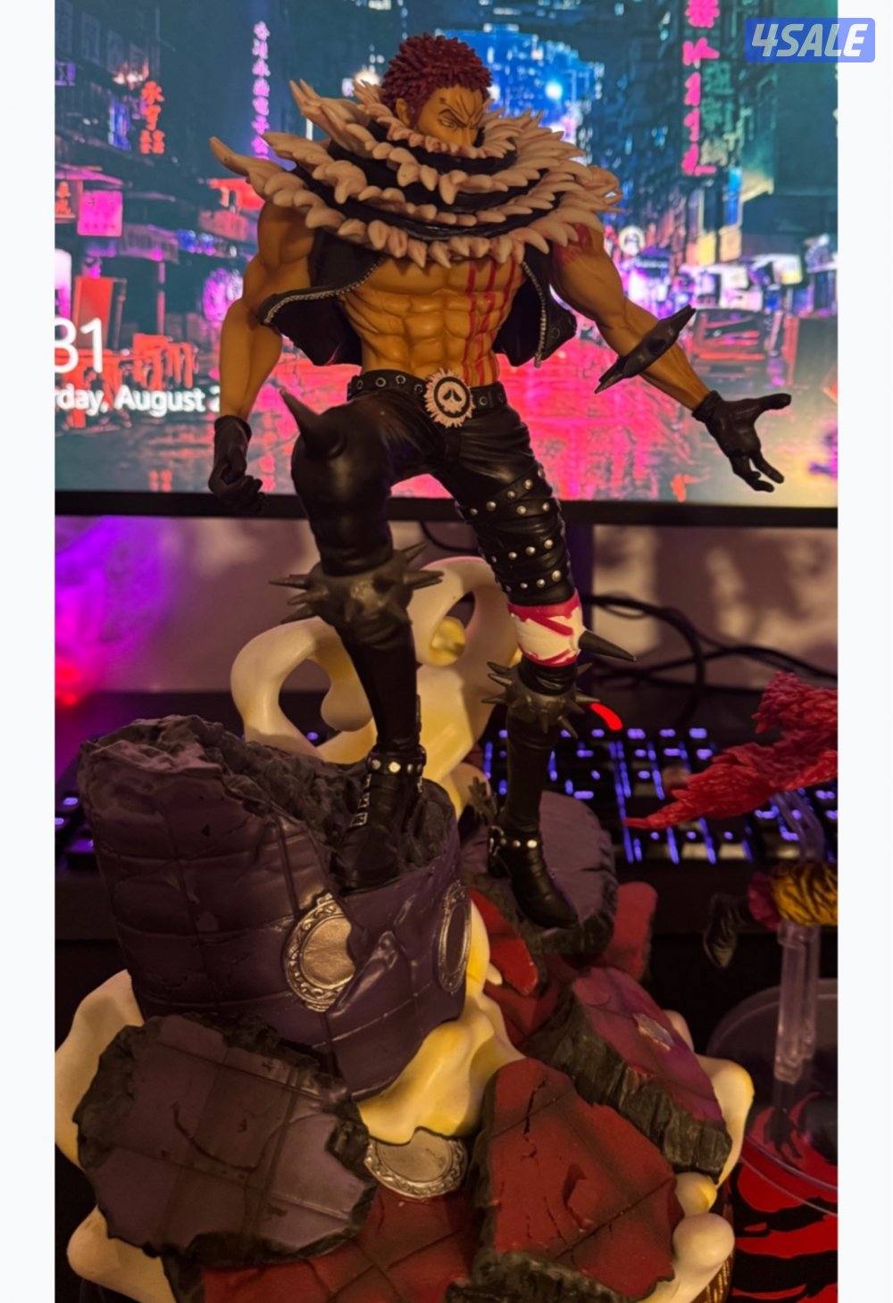 فيجرات ون بيس بحاله جيده جداً.1