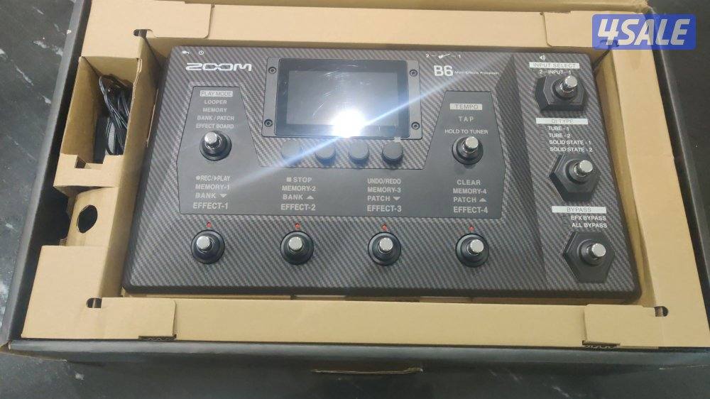 Zoom B6 Bass Multi-effects Processor1