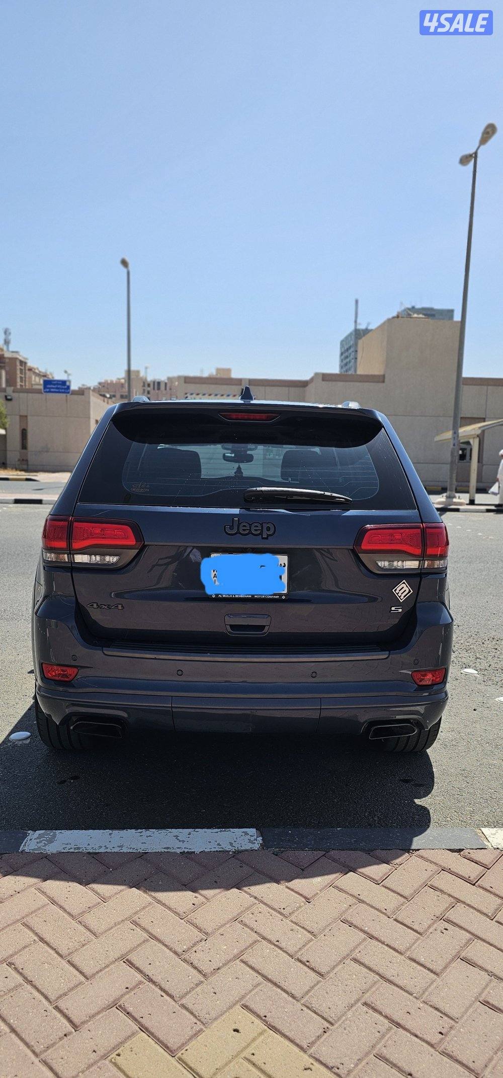 ٢٠٢٠ Jeep Grand Cherokee Limited S low mileage Dr Owned  company maint11