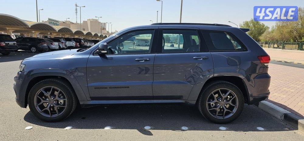 ٢٠٢٠ Jeep Grand Cherokee Limited S low mileage Dr Owned  company maint10