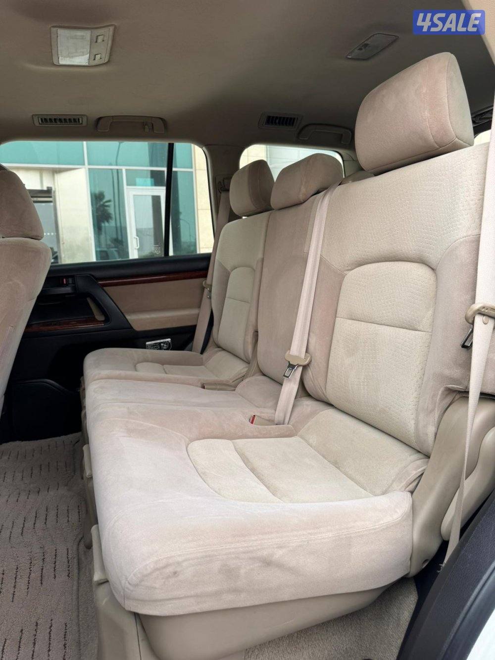 لاندكروزر V8 GXR موديل 200913