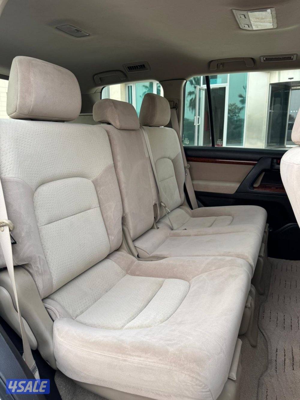 لاندكروزر V8 GXR موديل 200915