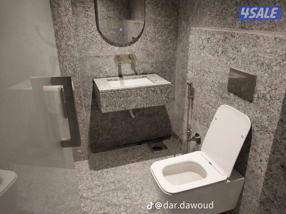 مقاولات عامه سيراميك وعازل وصحي وتكسير وترميم جميع مناطق الكويت3