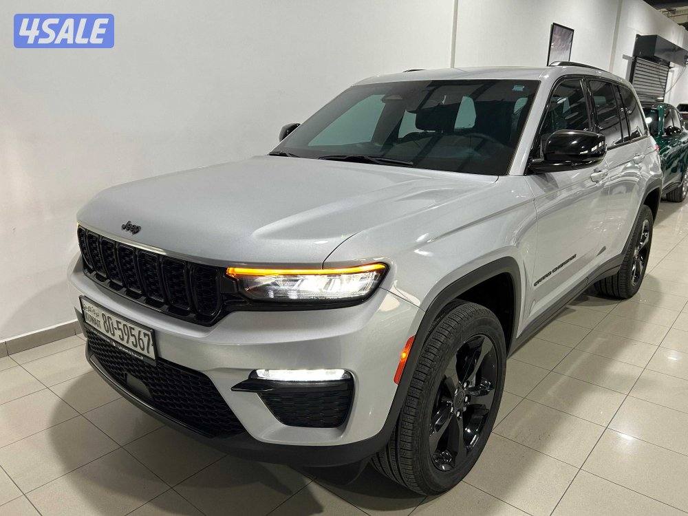 Jeep Grand Cherokee Altitude2
