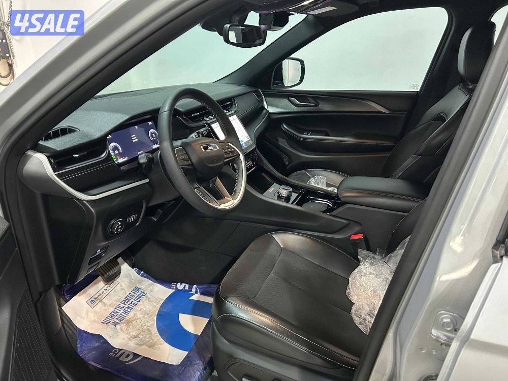 Jeep Grand Cherokee Altitude6