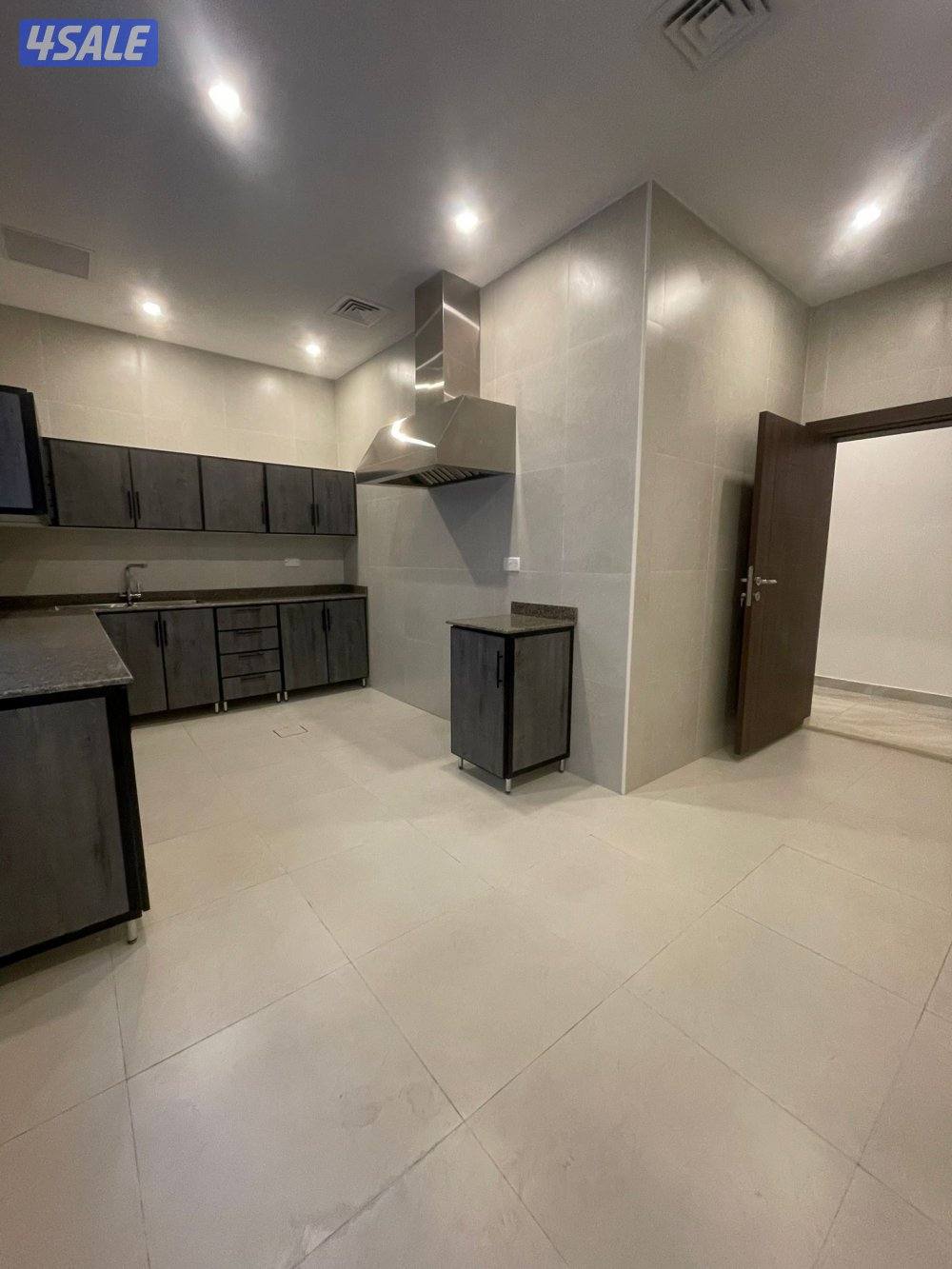 للإيجار دور ارضي5