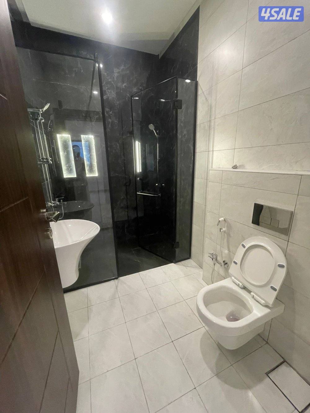 للإيجار دور ارضي9