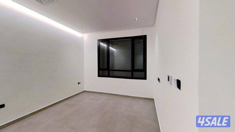 للايجار شقة راقية بالرميثية مساحة ٢٠٠ متر3