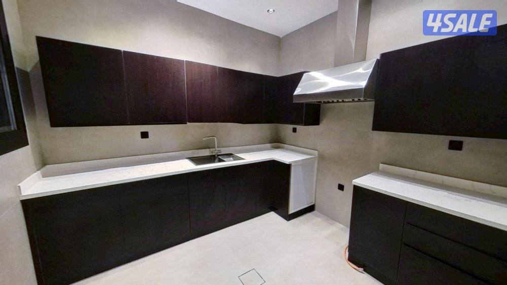 للايجار شقة راقية بالرميثية مساحة ٢٠٠ متر1