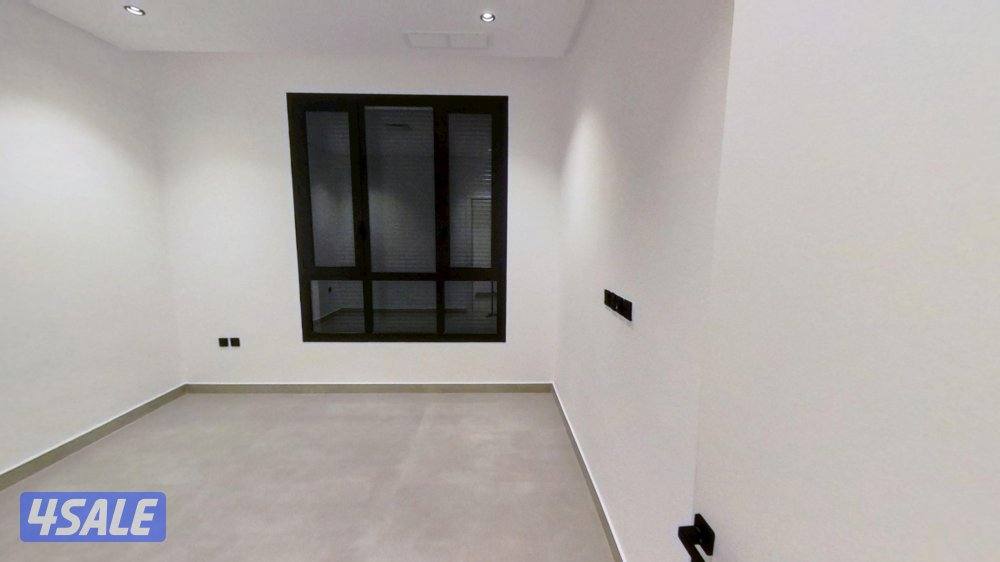 للايجار شقة راقية بالرميثية مساحة ٢٠٠ متر3