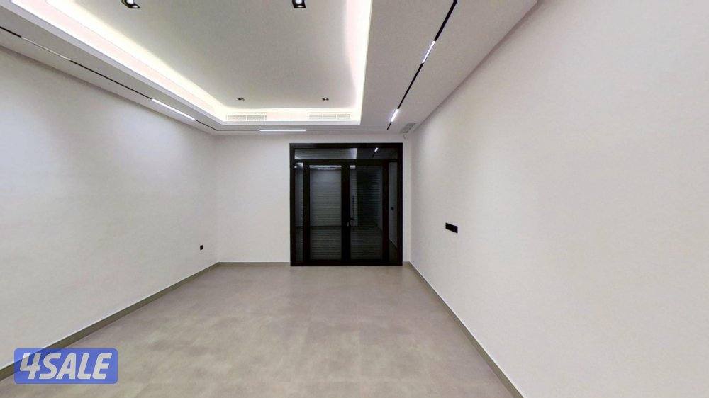 للايجار شقة راقية بالرميثية مساحة ٢٠٠ متر4