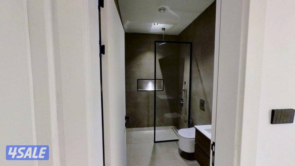 للايجار شقة راقية بالرميثية مساحة ٢٠٠ متر9