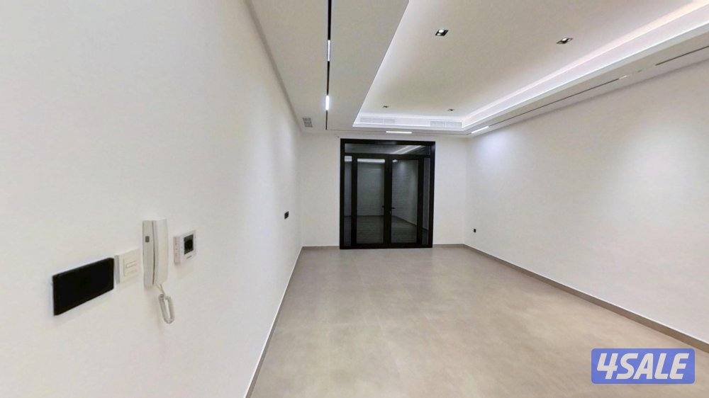 للايجار شقة راقية بالرميثية مساحة ٢٠٠ متر2