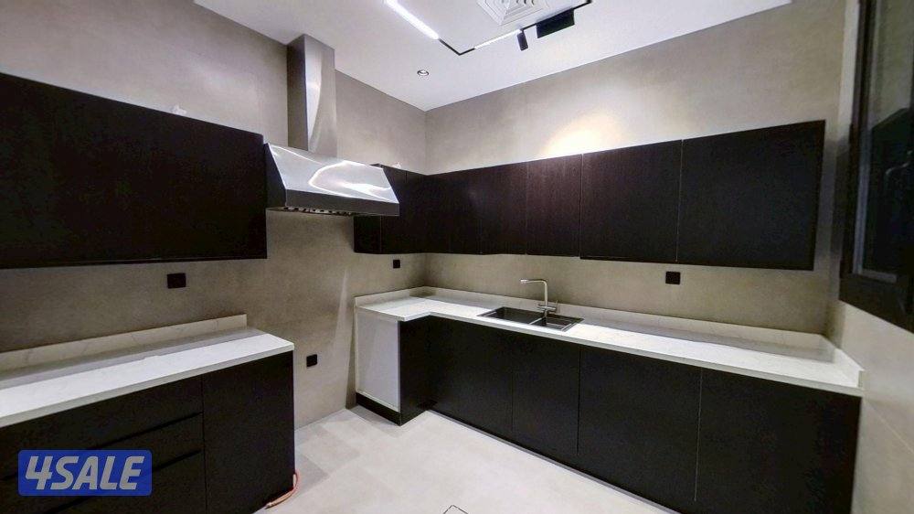 للايجار شقة راقية بالرميثية مساحة ٢٠٠ متر7