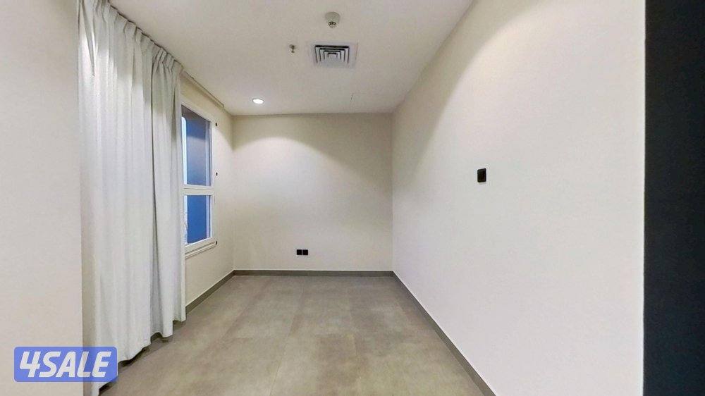 متوفر دور تجاري في برج كتير راقي بموقع متميز بشرق المساحه ١٠٠ م4