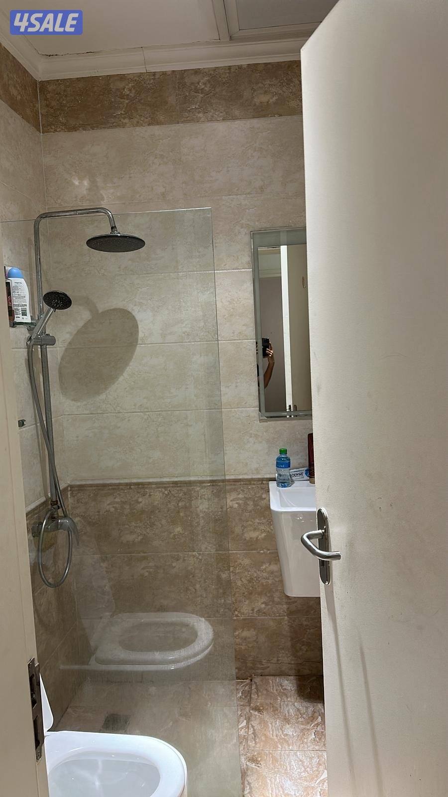 شقه اجار يومي قريبه من الساحلي (المنطقه العاشره)5