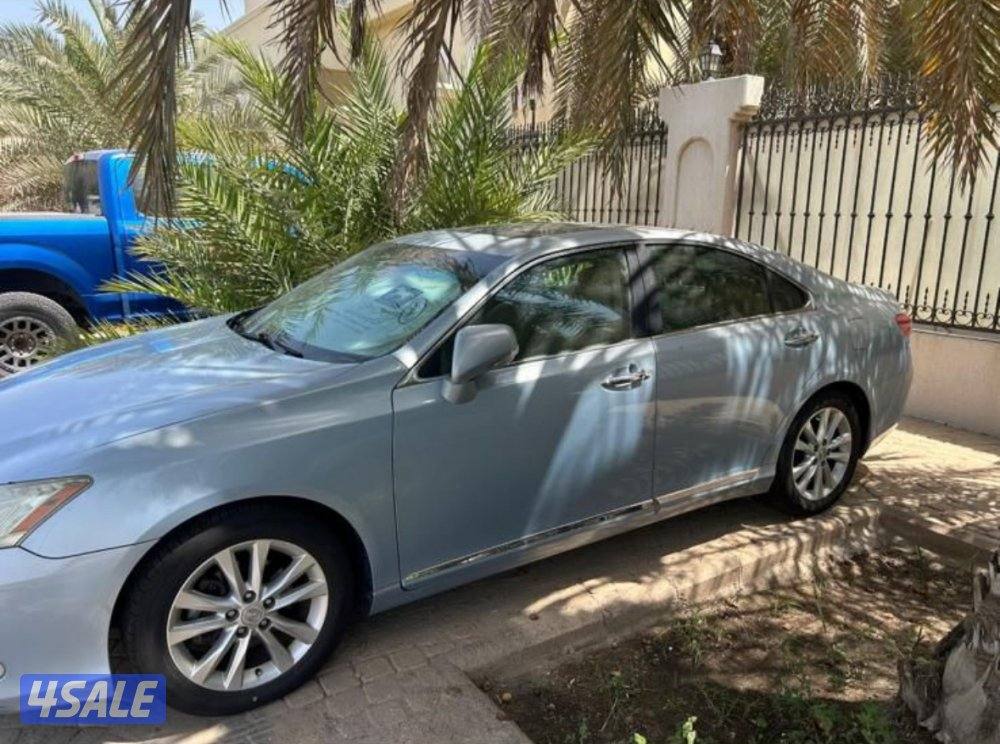لكزس es3500