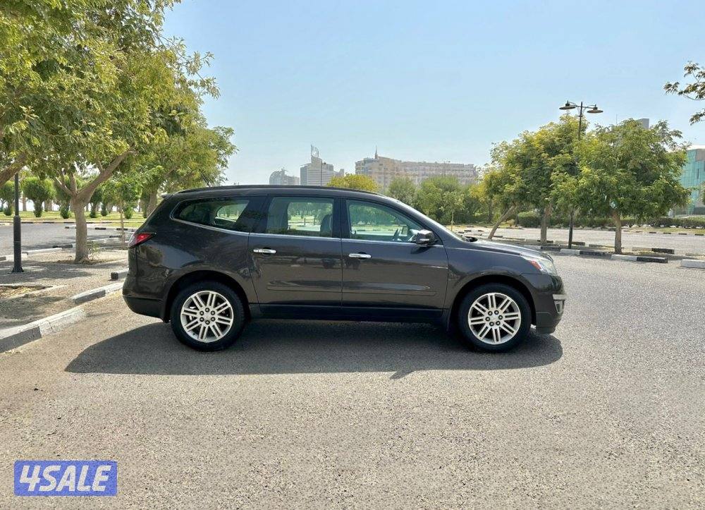 شيفرولية ترافيلس LT - الموديل: 2013 - العداد: 1717