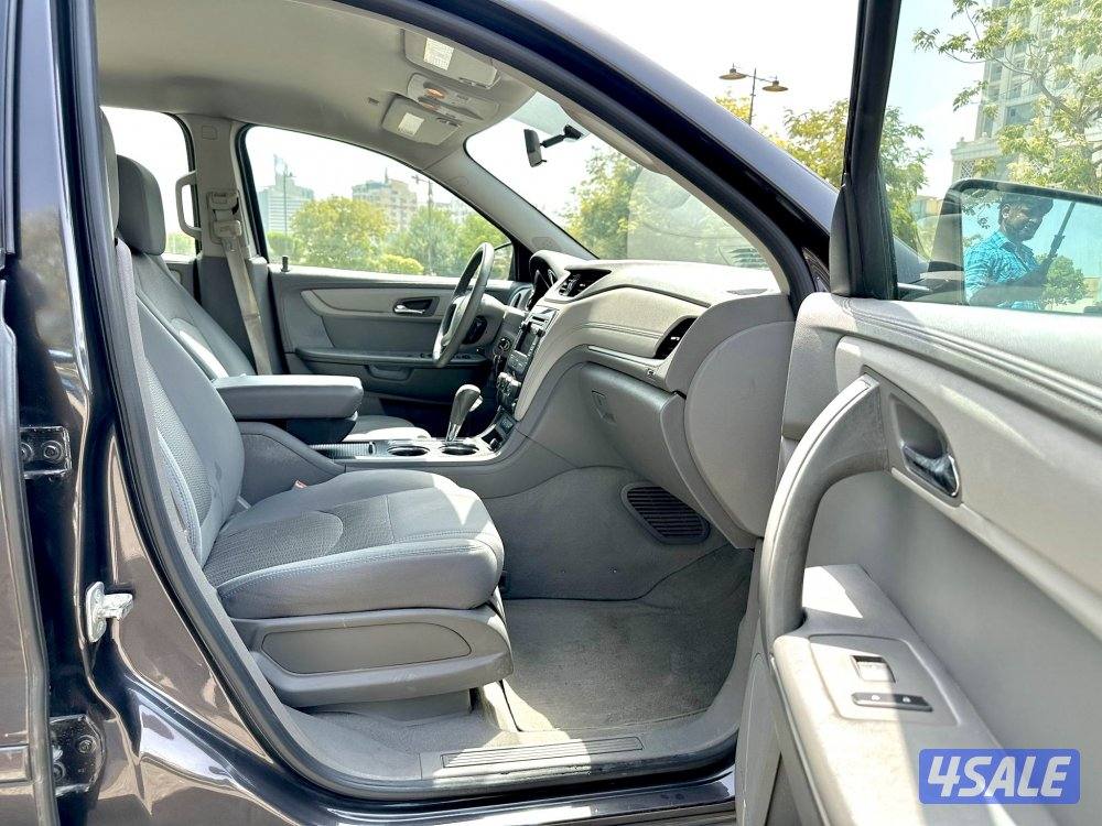 شيفرولية ترافيلس LT - الموديل: 2013 - العداد: 1718