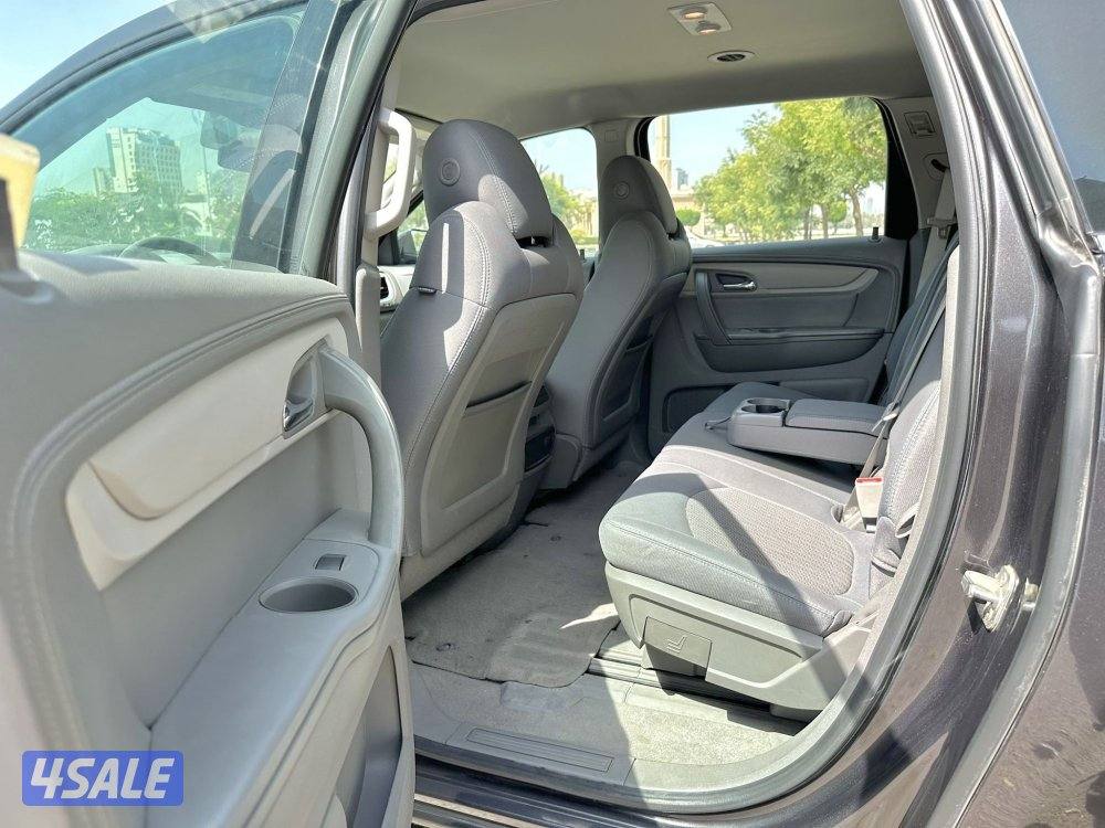 شيفرولية ترافيلس LT - الموديل: 2013 - العداد: 17113