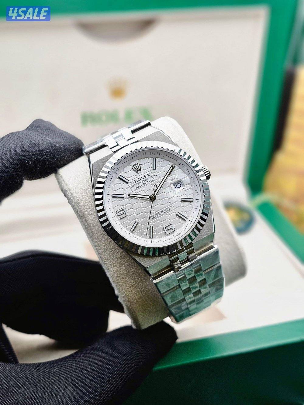 لدينا اقوي تشكيلة من الساعات الرجالية ماستر كوالتي12