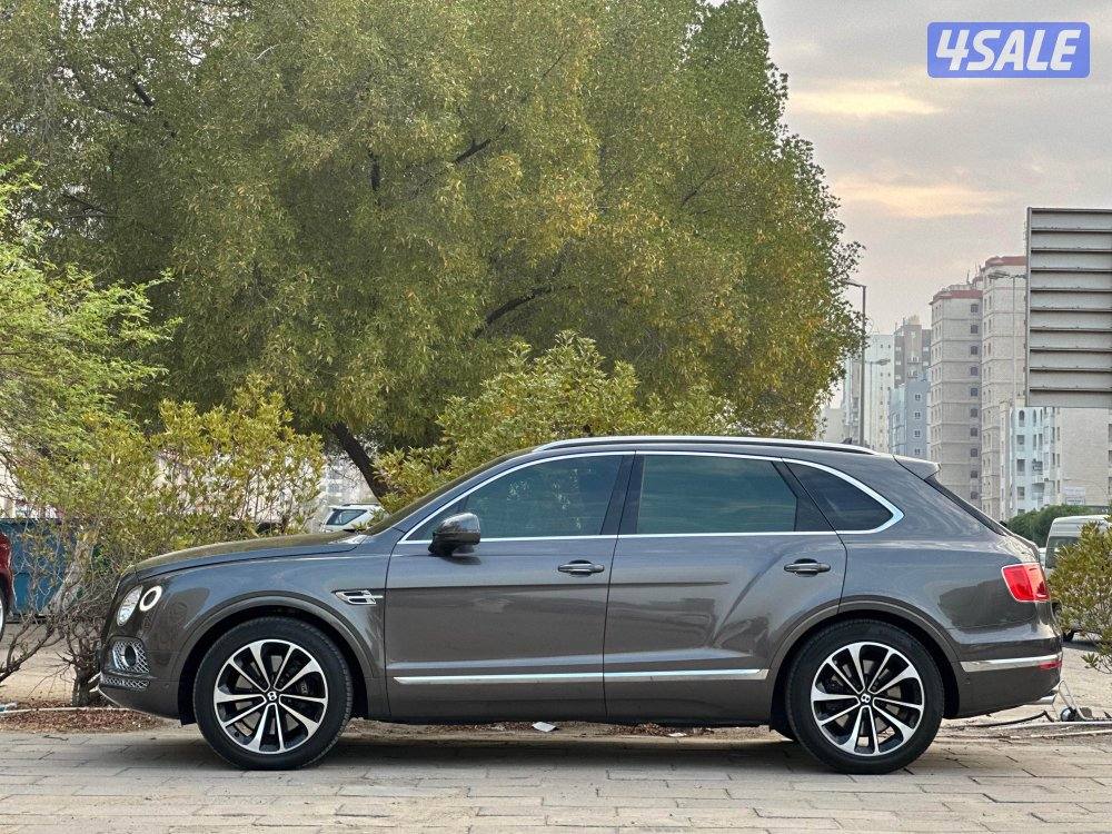 بنتايجا V12 2018 كشنات مفصولة كامل المواصفات حماية كاملة4