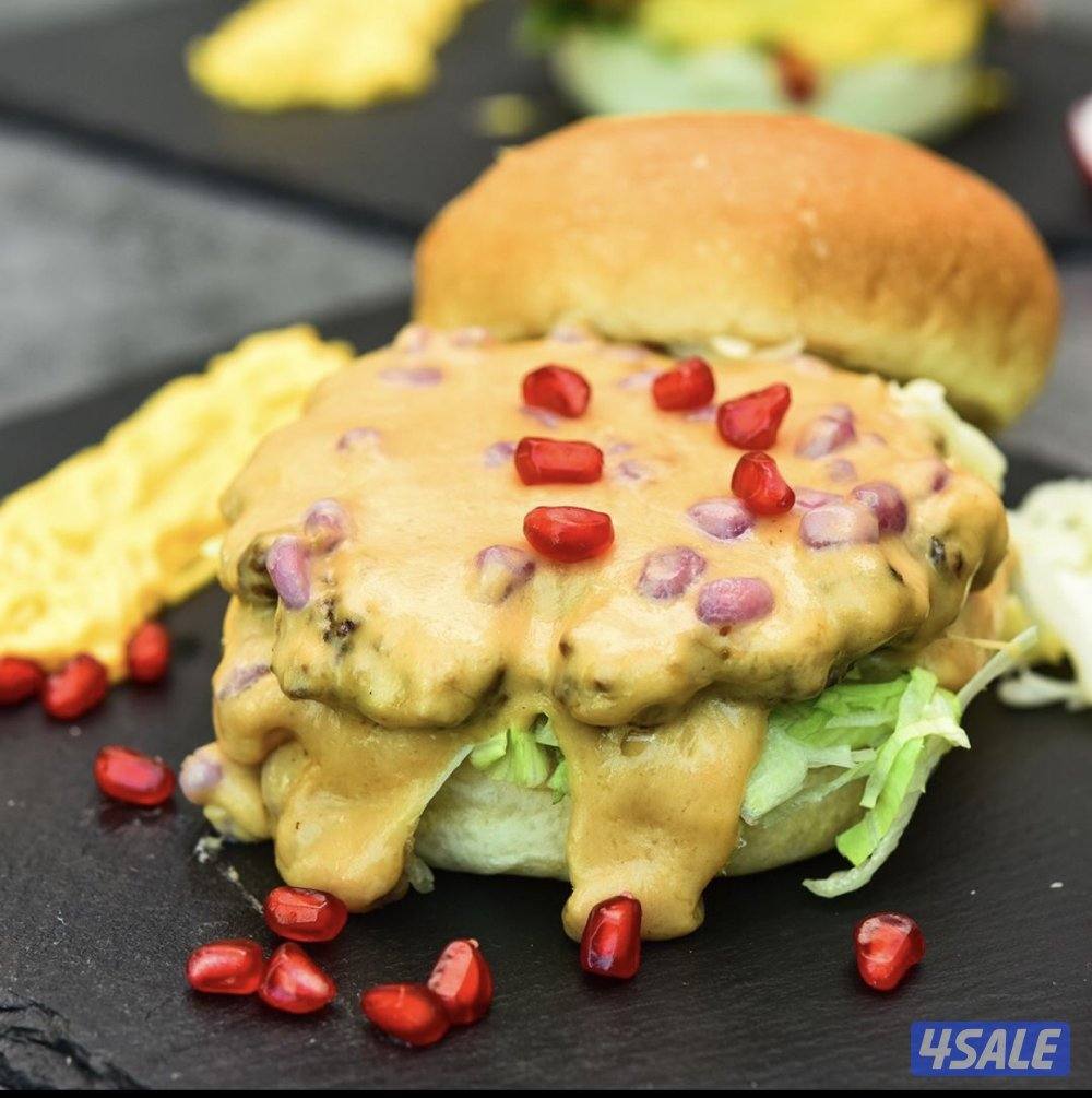 شيف متخصص في الطبخ الغربي بشكل عام ( ايطالي/ فاست فود / انترناشيونال)9