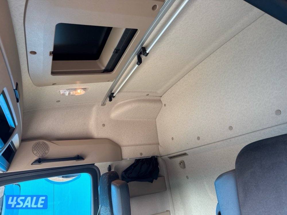 للبيع اكتروس ام بي 4 حجم 1843موديل 20188