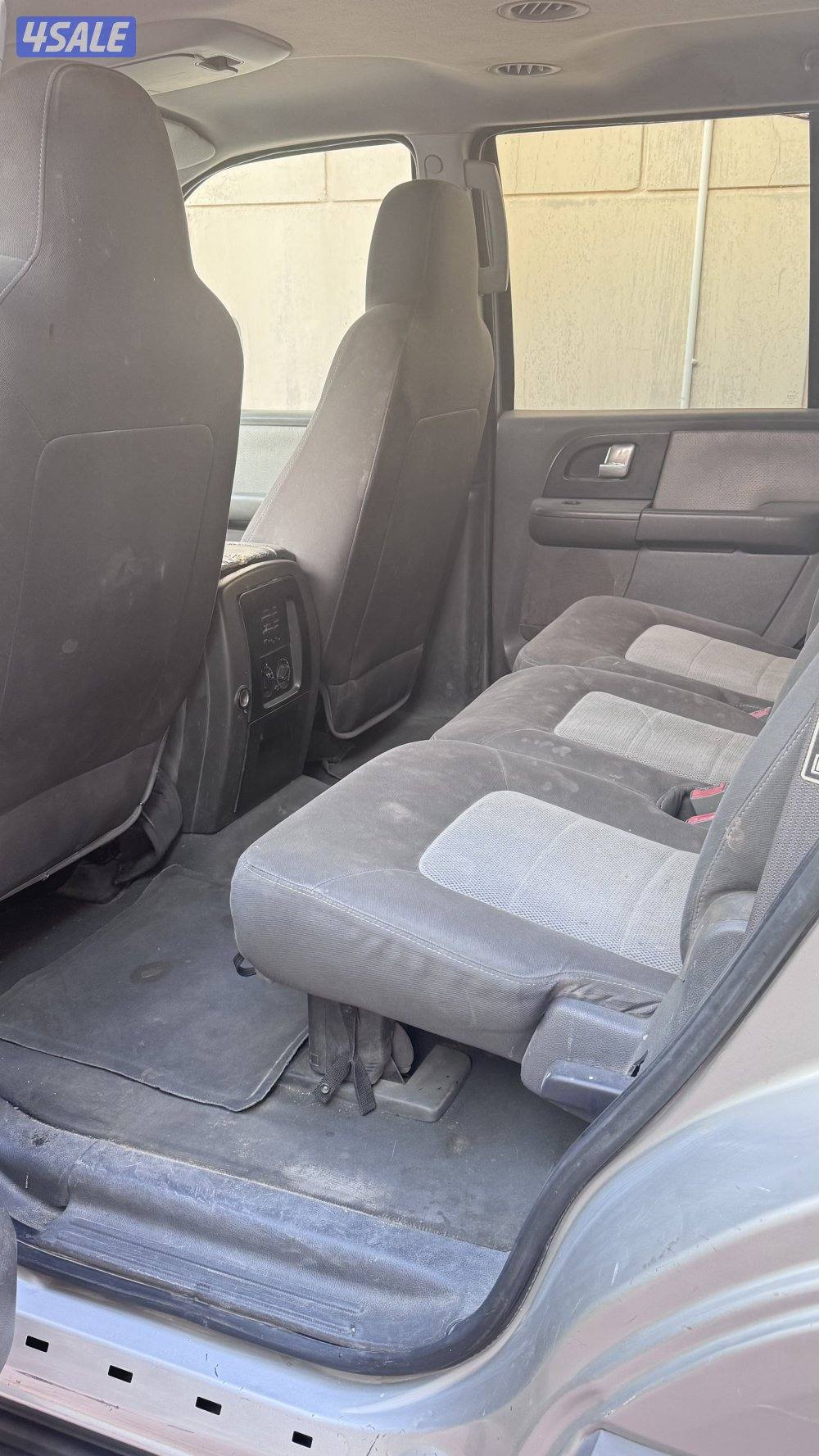 للبيع جيب فورد اكسبدشن مديل 2003 ماشي (478557) كم.4