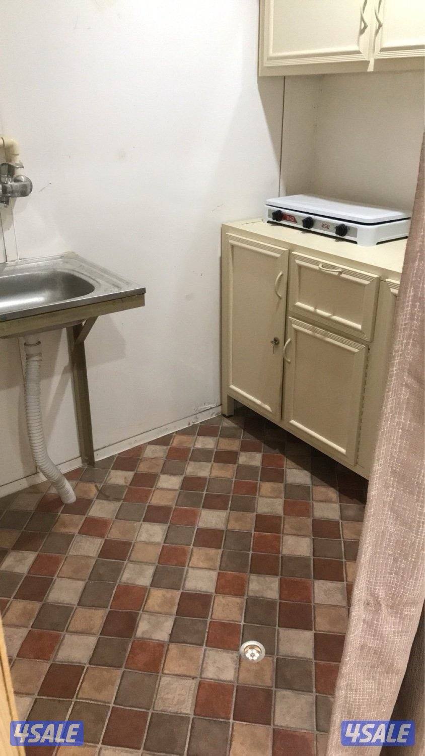 للبيع شاليه ثابت مقاس ٦ في ٤2