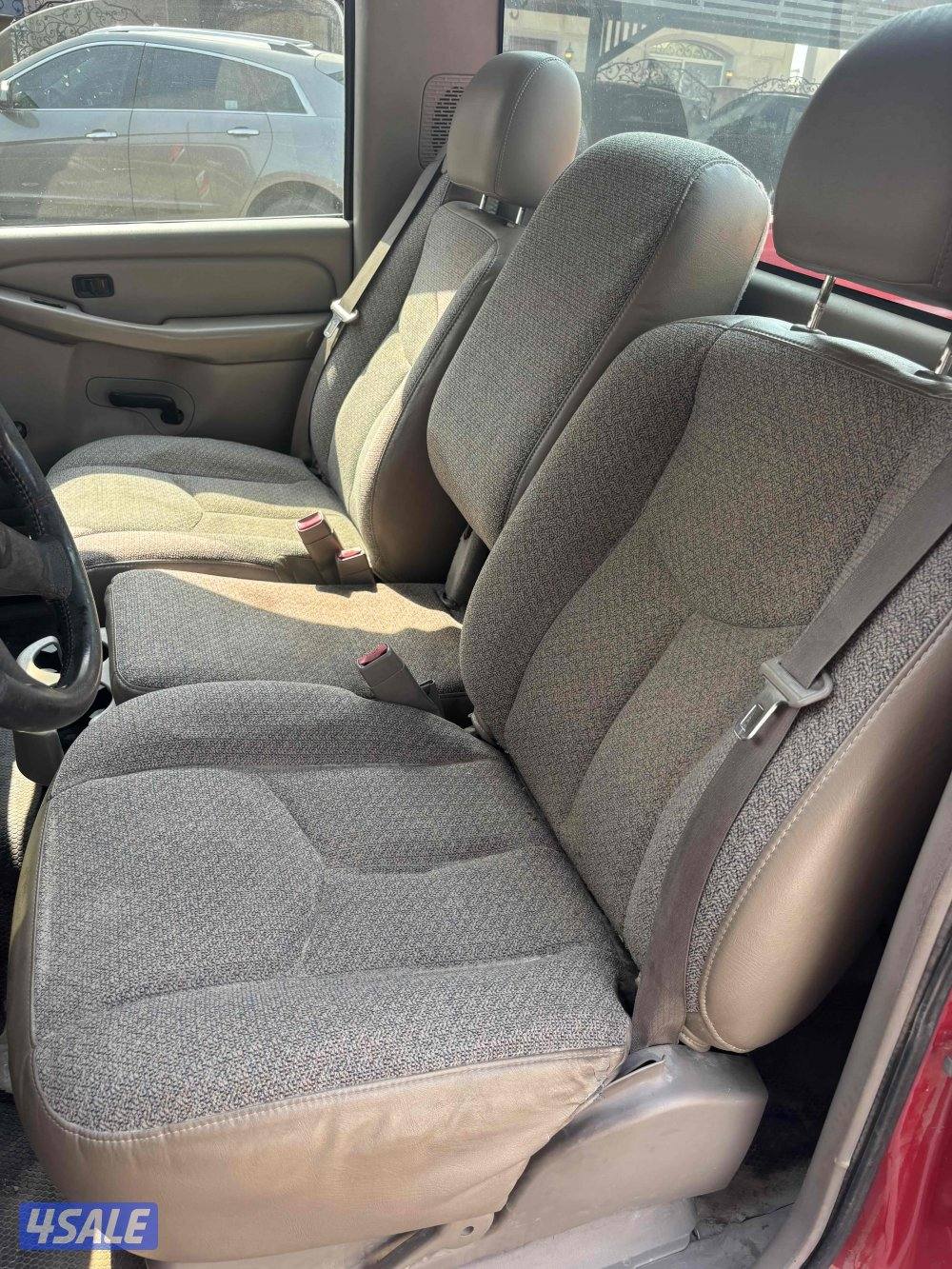 مخصر سلفرادو 2005 نظيف جداًجداً لون مميز داخليه نظيفة5