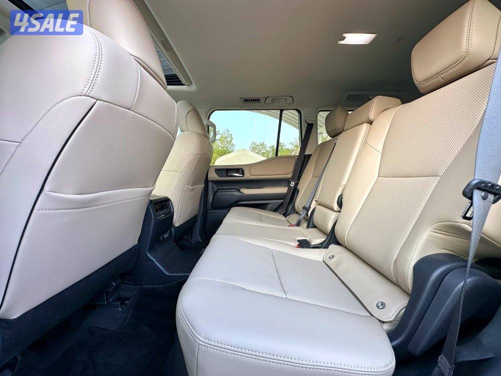 معرض القمة🚩11