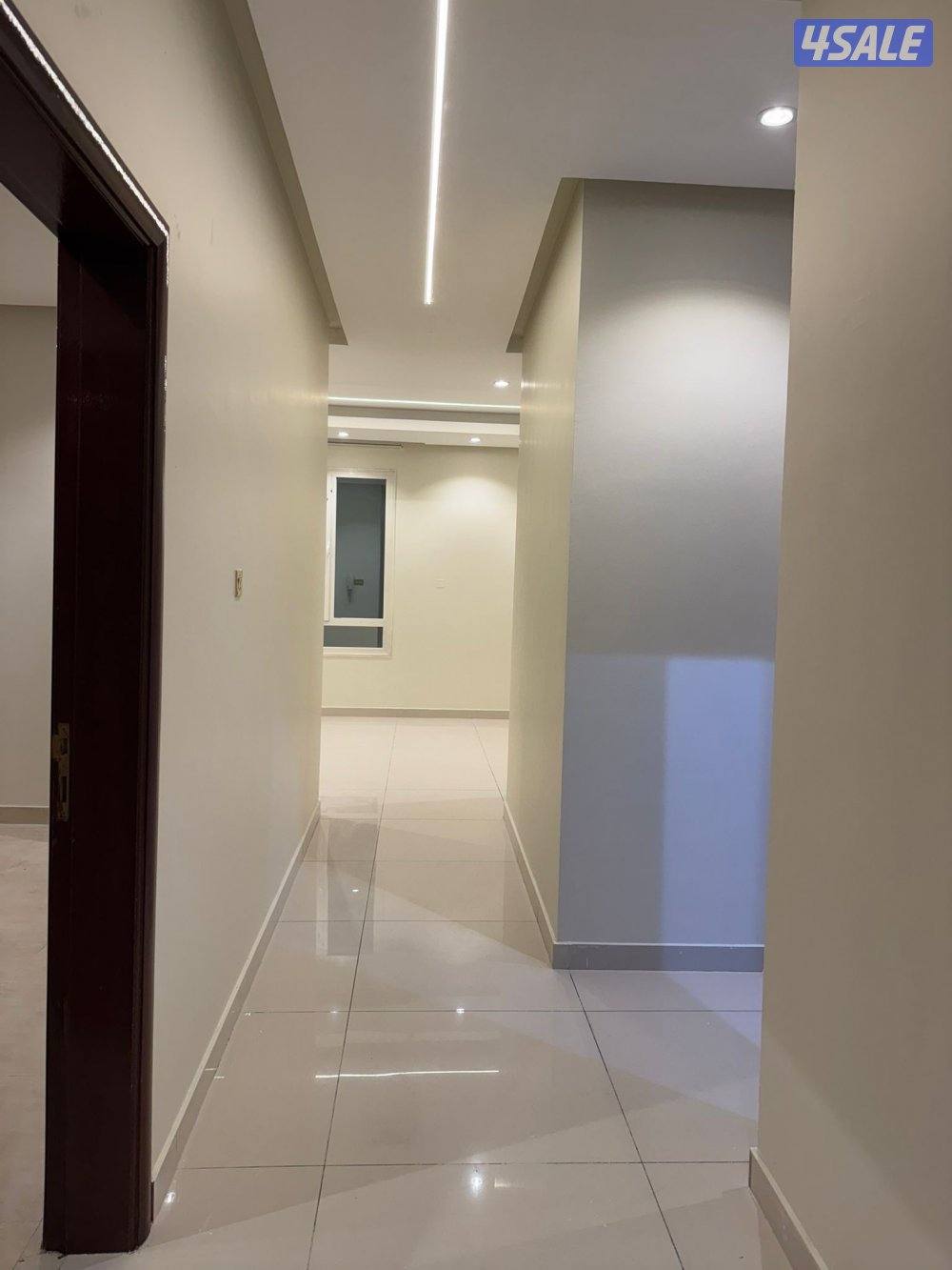 للإيجار شقة معاريس مشرف مع مدخل مميز ٣ غرف مدخل سهل0