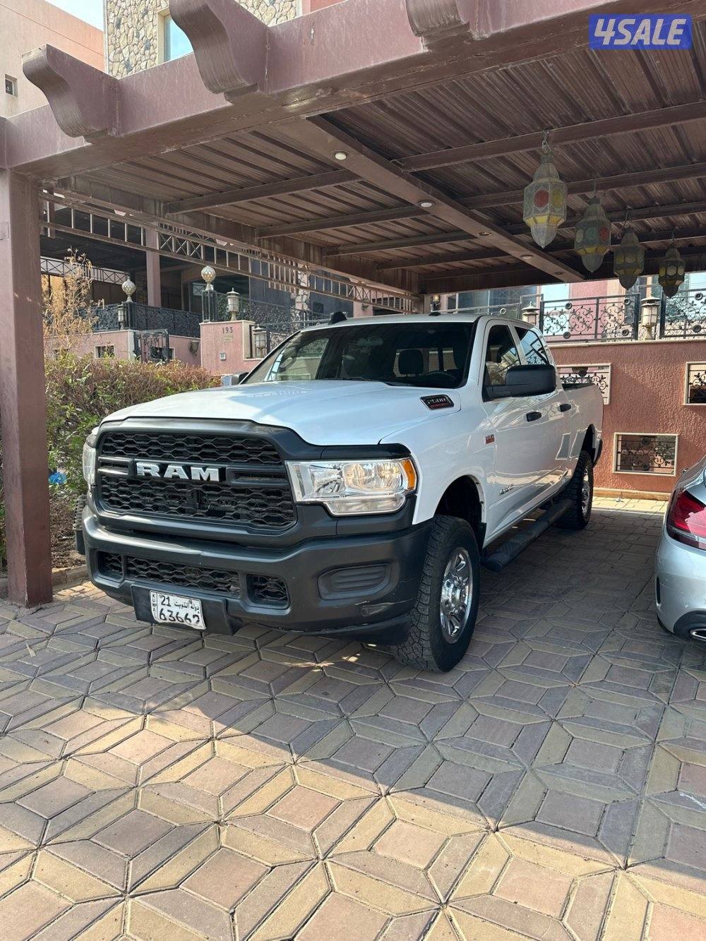 دوج رام 6.4L بحاله الوكاله0