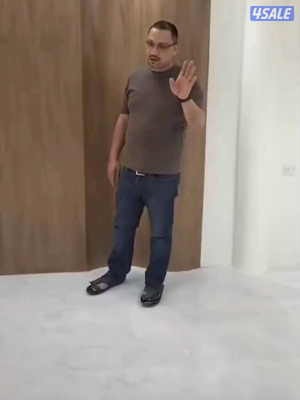 ابونور لعمل جميع الديكورات الخشبية وورق الجدران وبديل الحجر وبديل الرخ2