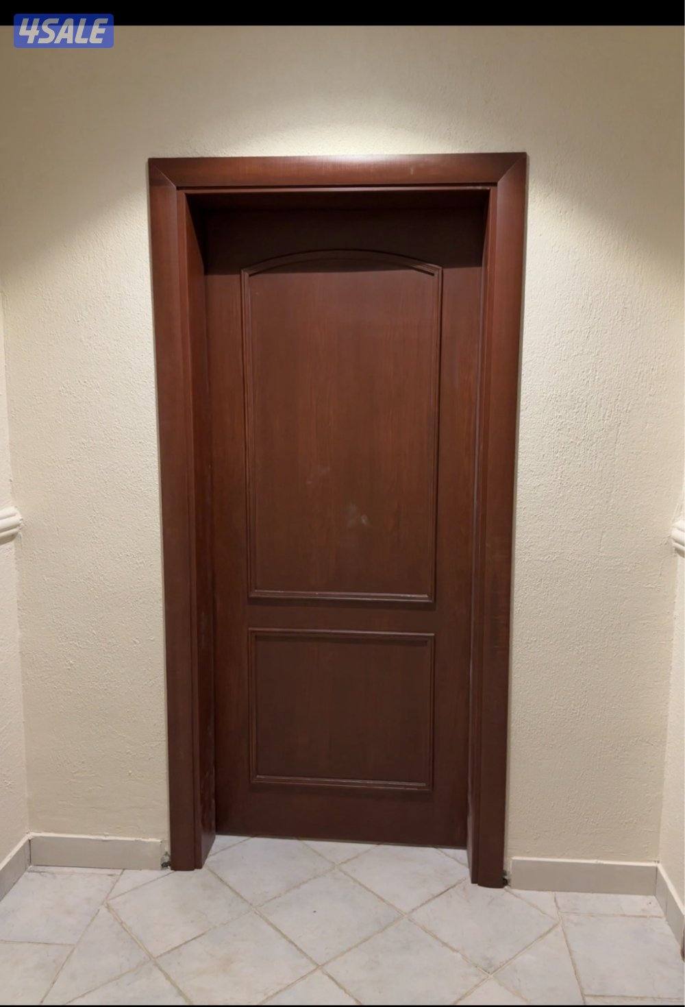 متخصص في جميع أنواع النجارة ابواب كبتات ديكورات شاشه0