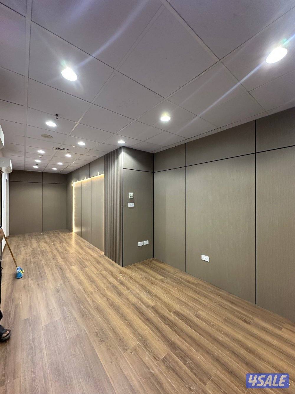 متخصص في جميع أنواع النجارة ابواب كبتات ديكورات شاشه5