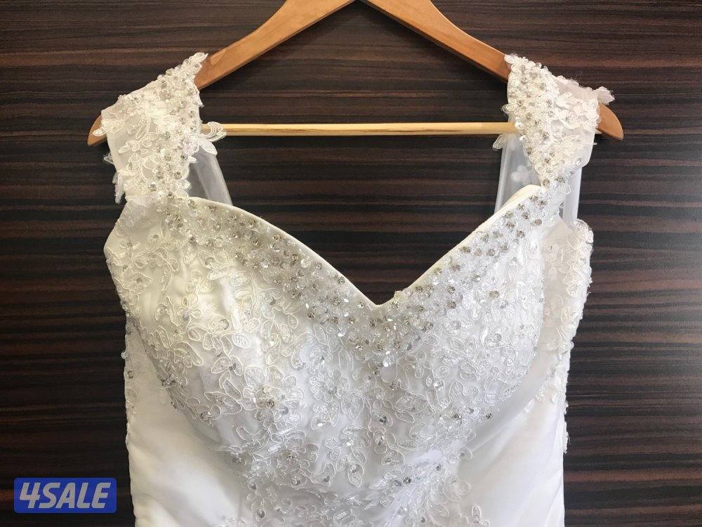 فستان عرس عصري غير مستخدم Wedding dress modern new not used0