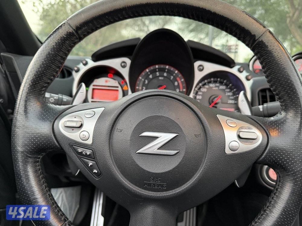 للبيع نيسان Z370 كشف موديل 2012 كامل المواصفات9
