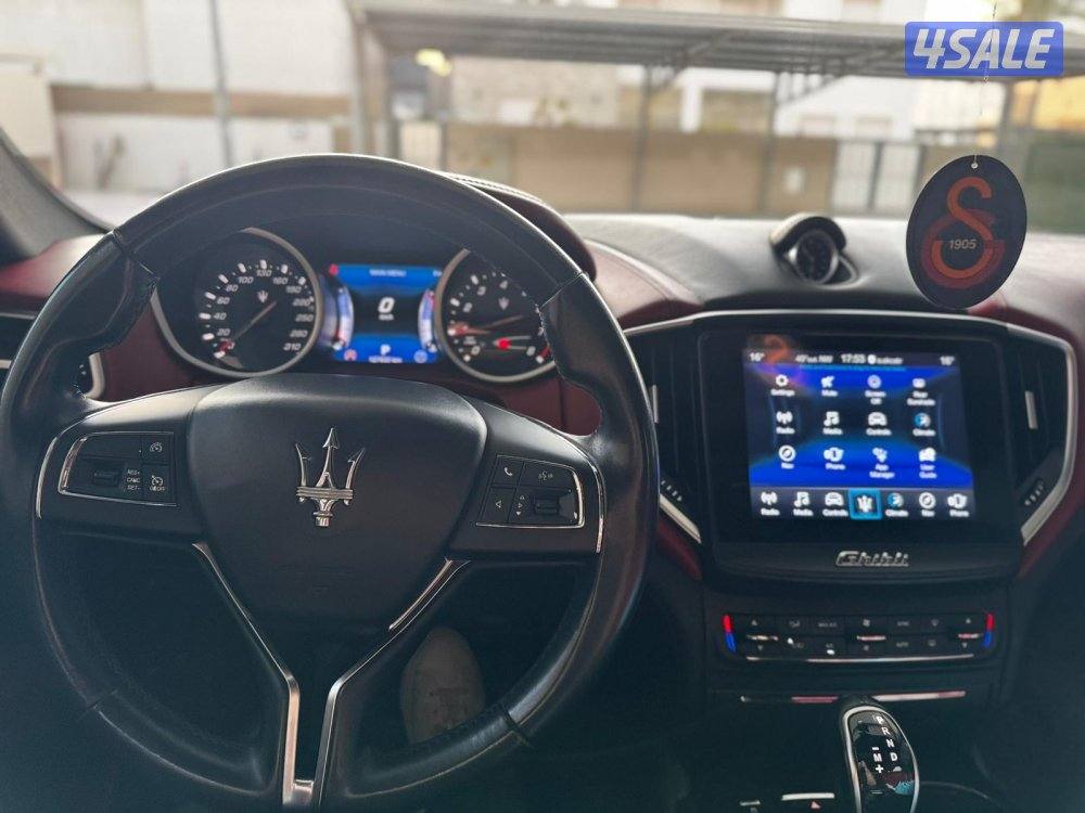 للبيع ميزراتي جيبلي 20172