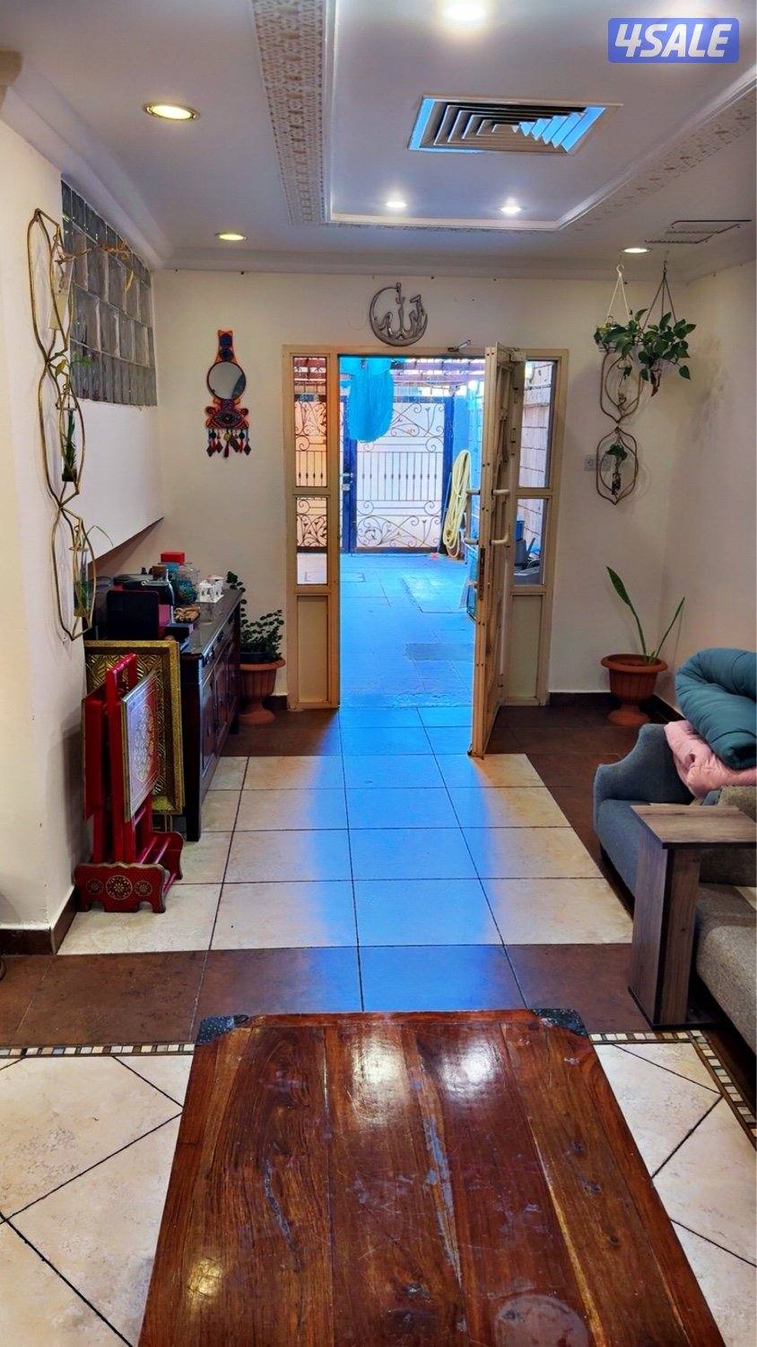 للبيع بيت حكومه 300 متر وثيقه حره شهادة اوصاف جاهزه البيت جاهز للتحويل1