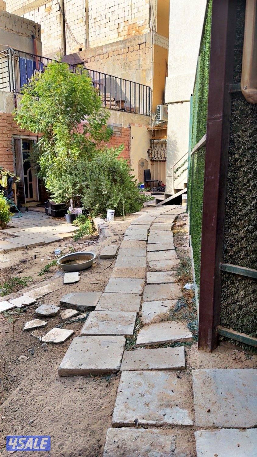 للبيع بيت حكومه 300 متر وثيقه حره شهادة اوصاف جاهزه البيت جاهز للتحويل7