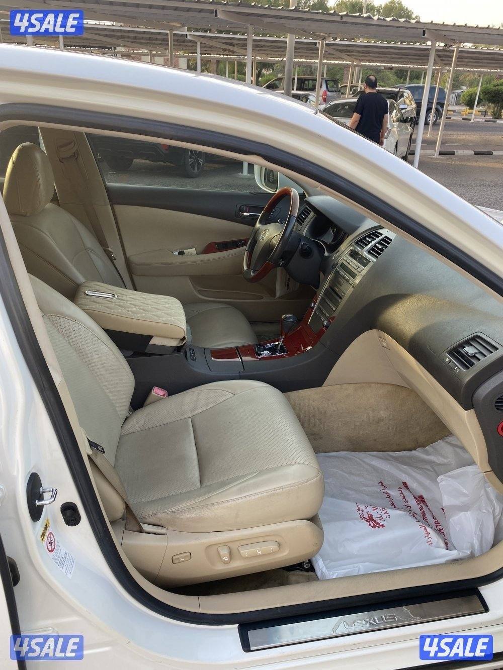 للبيع لكزس موديل ٢٠٠٩ es350 للي يدور النظيف2