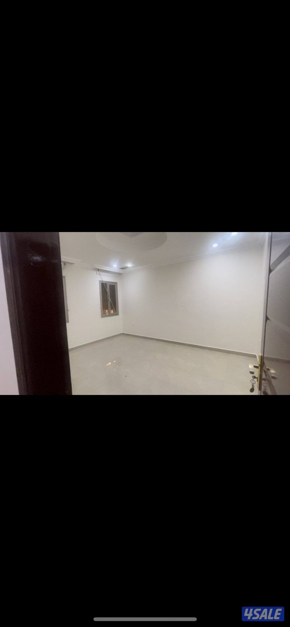 للاجار دور في سعد العبدالله ٥ غرف و ٣ حمامات و صاله و مطبخ مركزين مخزن5