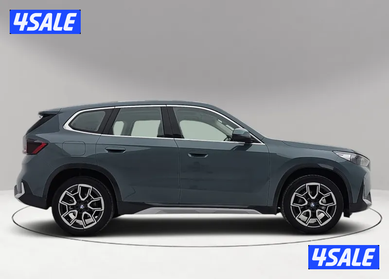 BMW X1 sDrive 20i3