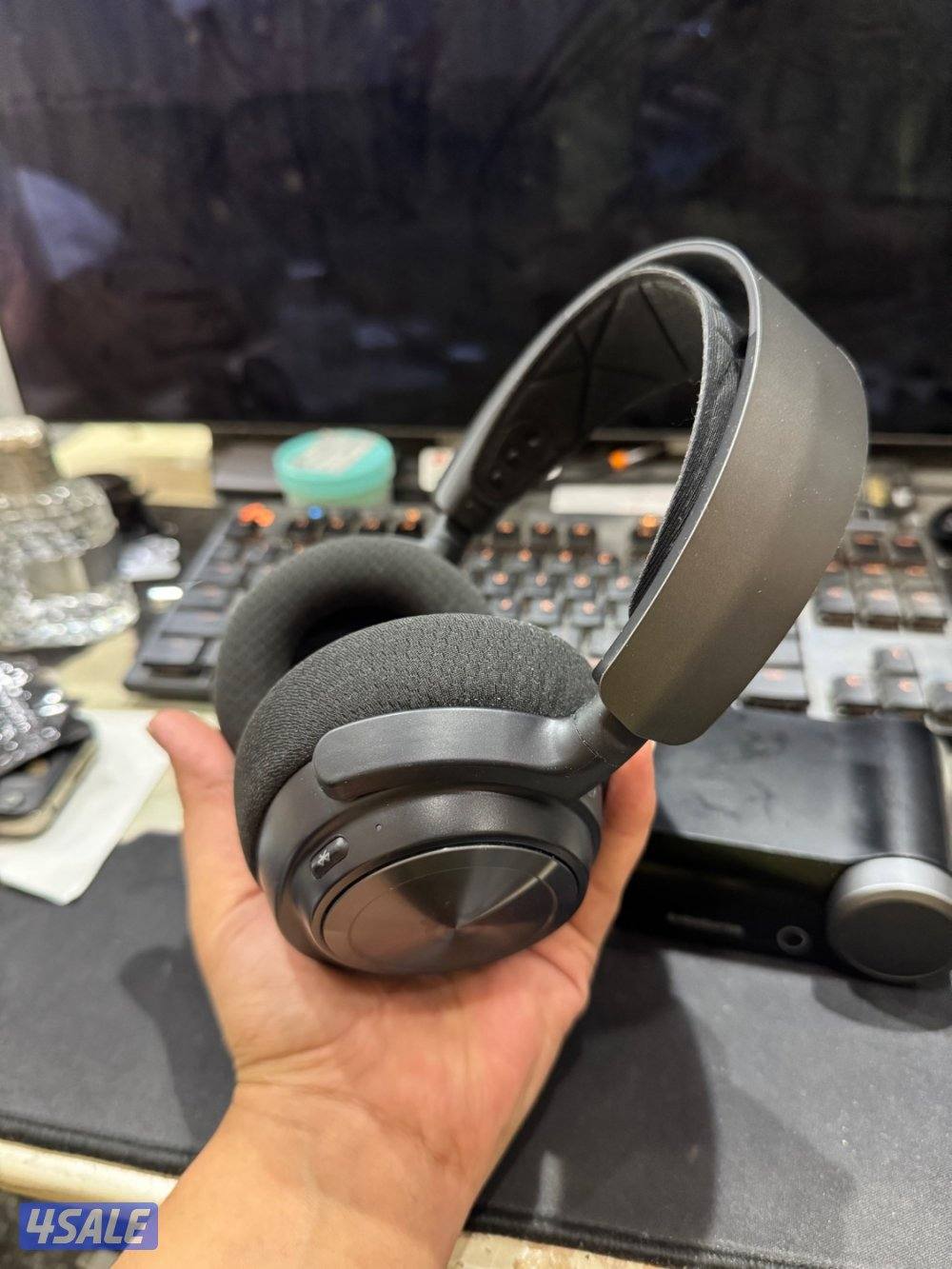 سماعه ستلسيريس نوفا برو5