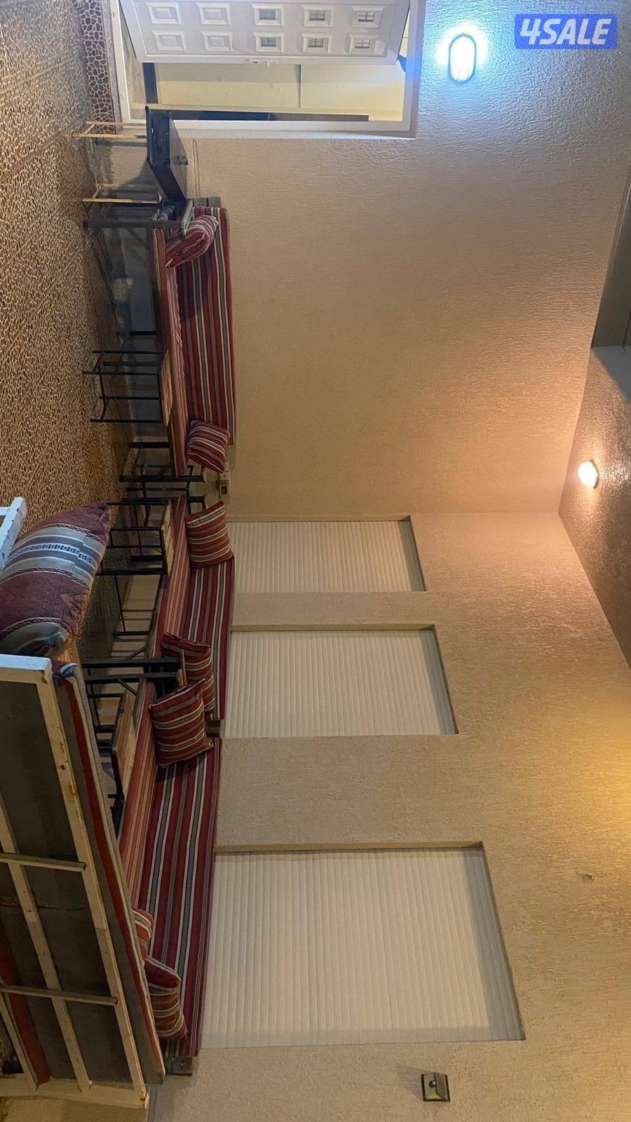 للإيجار شاليه ((للعوائل فقط))5